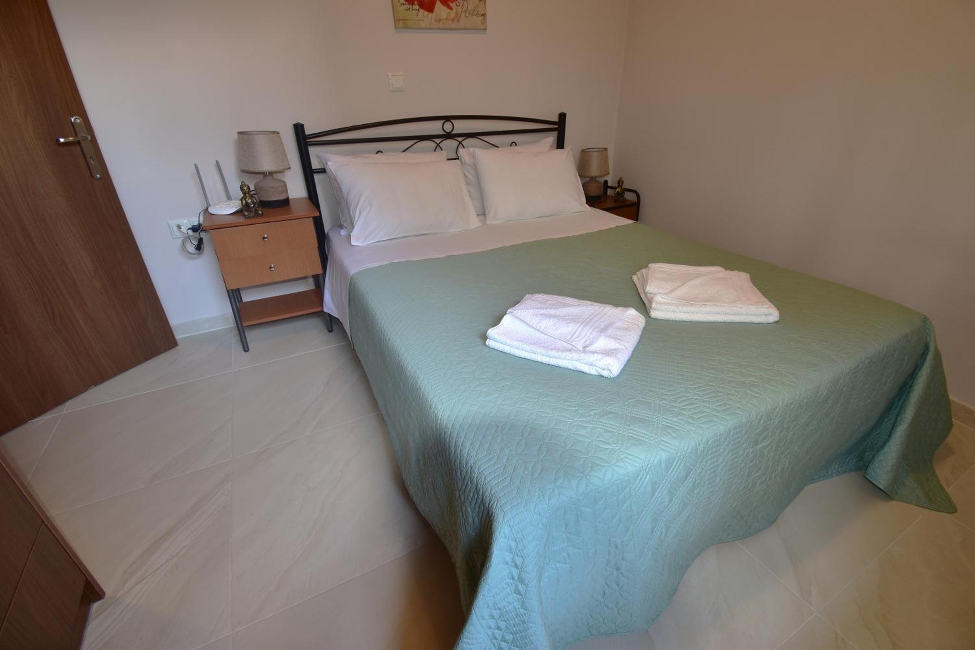Magenta Apartment อีกูเมนิทซา ภายนอก รูปภาพ